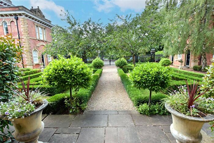 2 Bedroom Apartment To Rent In Didsbury Gate, Houseman Crescent, West Didsbury, Manchester, M20