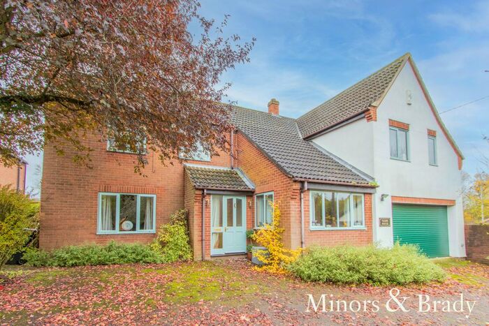 5 Bedroom Detached House For Sale In West End, Saxlingham Thorpe, Norwich, NR15