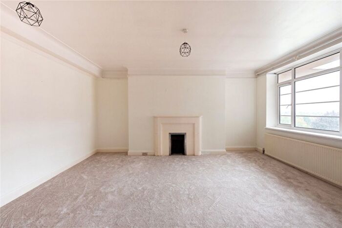 2 Bedroom Flat For Sale In Hillfield Court, Belsize Avenue, London, NW3