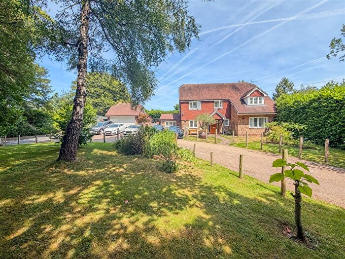 5 Bedroom Detached House For Sale In Fen Pond Road, Ightham, TN15