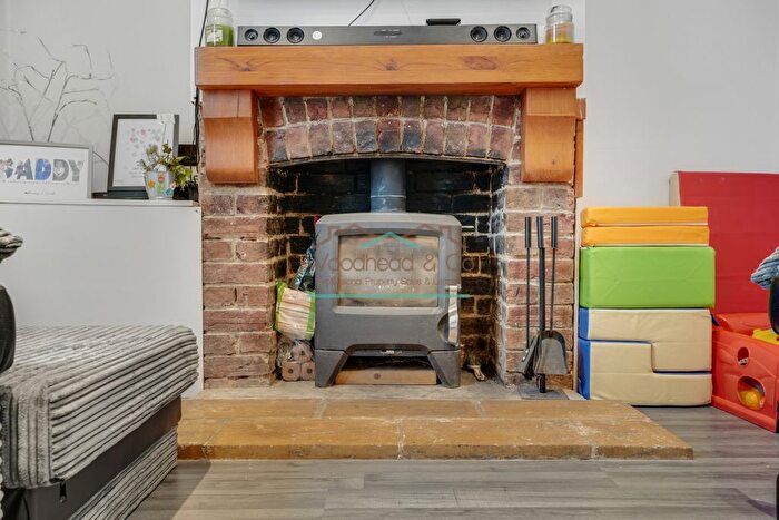 3 Bedroom Terraced House For Sale In Harborough Road, Rushden, NN10