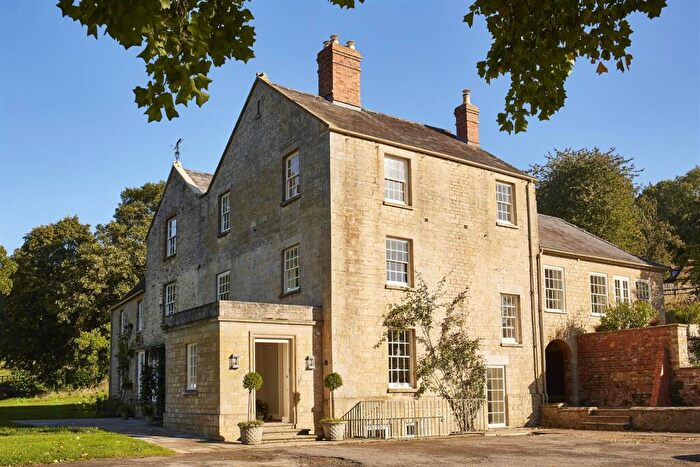 7 Bedroom Country House To Rent In Overbury, Tewkesbury, GL20