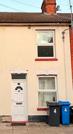 2 Bedroom Terraced House To Rent In Gibbons Street, Ipswich, IP1