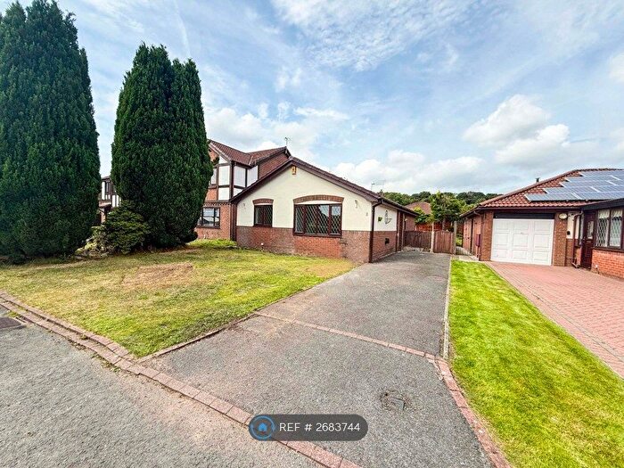 2 Bedroom Bungalow To Rent In Conway Close, Haslingden, Rossendale, BB4