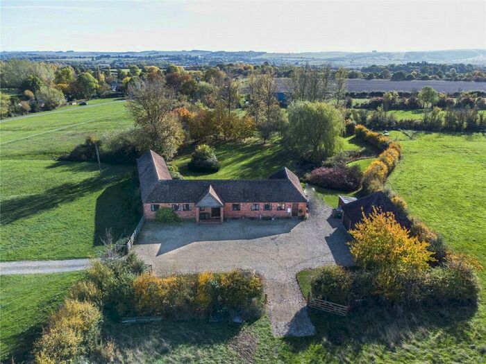 4 Bedroom Detached House For Sale In Baulking, Faringdon, Oxfordshire, SN7