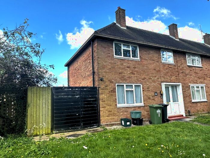 3 Bedroom Terraced House To Rent In Shaw Close, Cheshunt, EN8