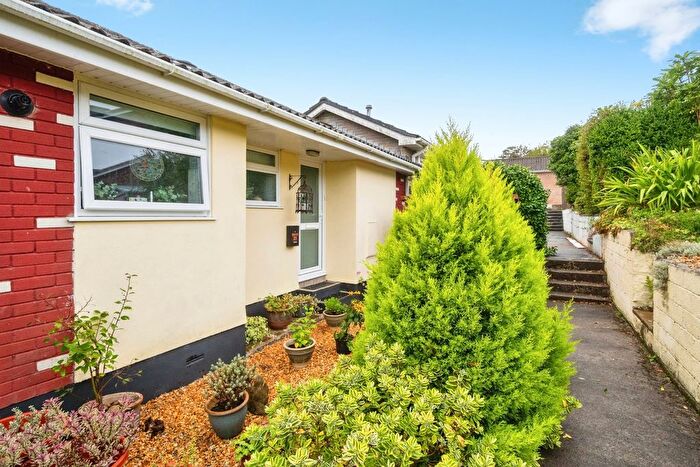 1 Bedroom Bungalow For Sale In Belmont Park, Pensilva, Liskeard, Cornwall, PL14
