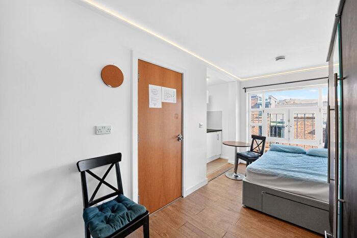 Studio To Rent In Coldharbour Lane, London, SW9