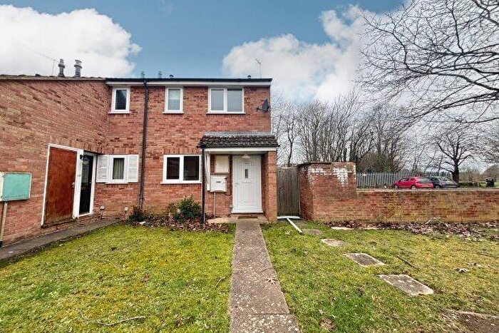 2 Bedroom Property To Rent In Forest Gate, Evesham, WR11