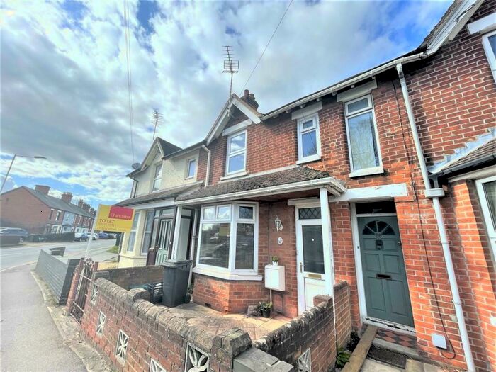 5 Bedroom Terraced House To Rent In Newbury, Berkshire, RG14