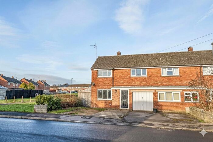 2 Bedroom Semi Detached House For Sale In Brook Street, Chippenham, SN14