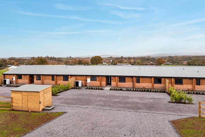 4 Bedroom Terraced House For Sale In Kerswell, Cullompton, EX15