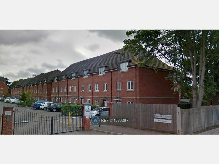 4 Bedroom End Of Terrace House To Rent In Academy Place, Isleworth, TW7