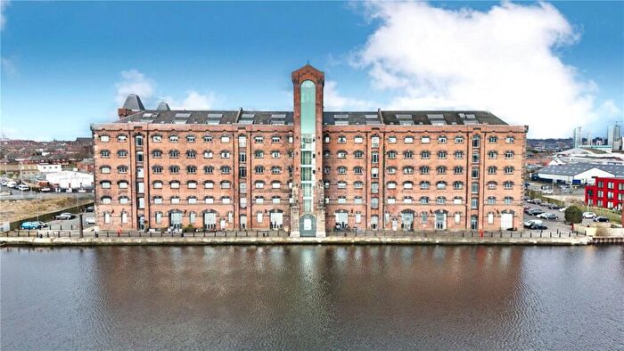 3 Bedroom Apartment For Sale In Dock Road, Birkenhead, Merseyside, CH41