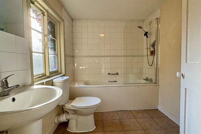 3 Bedroom Terraced House For Sale In Deanery Place, Church Street, Godalming, GU7