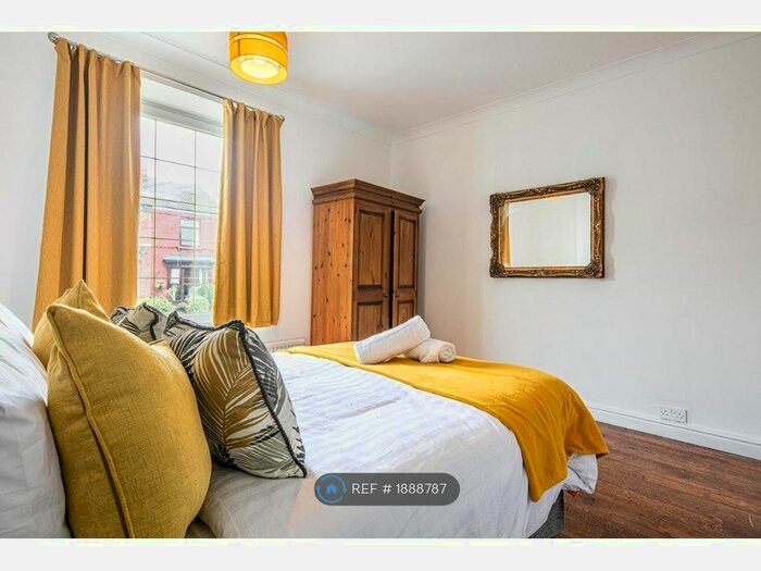 4 Bedroom Terraced House To Rent In Regent Street, Rotherham, S61