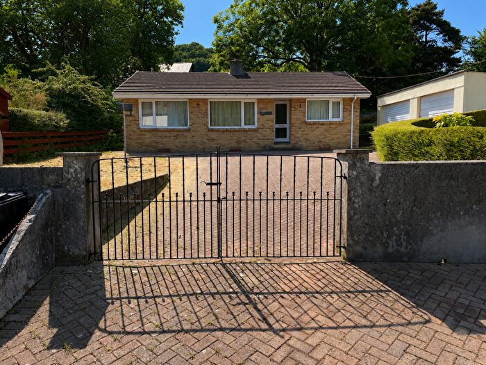 3 Bedroom Detached Bungalow For Sale In Crockers Row, Gunnislake, PL18