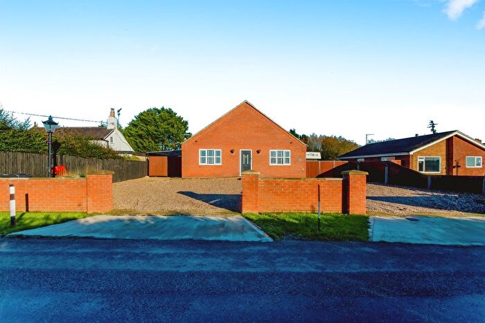 3 Bedroom Detached Bungalow For Sale In Church Drove, Outwell, Wisbech, PE14