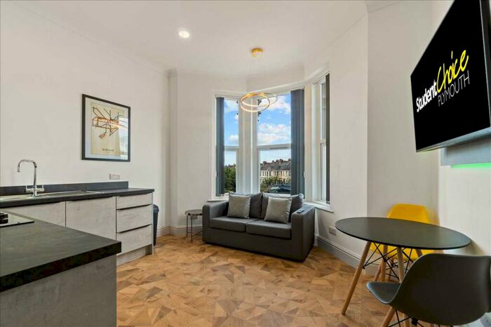 1 Bedroom Apartment To Rent In Gordon Terrace, Plymouth, PL4