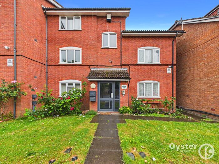 1 Bedroom Flat To Rent In Spencer Road, Harrow, HA3