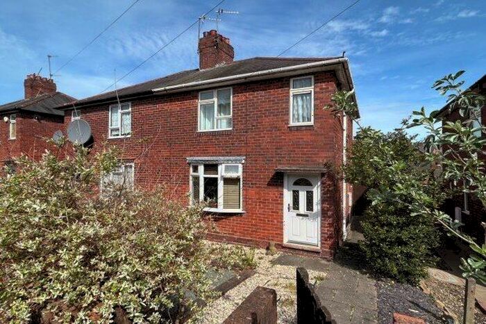 2 Bedroom Semi-Detached House To Rent In Parkside Road, Halesowen, B63