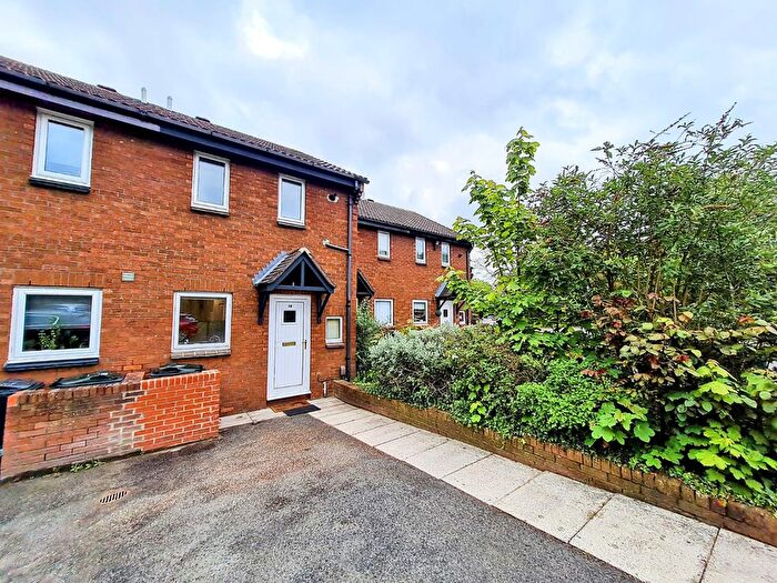 2 Bedroom Terraced House To Rent In Quaker Lane, Darlington, DL1