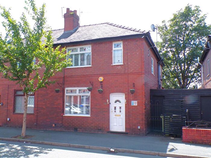 2 Bedroom Semi-Detached House For Sale In Miriam Street, Failsworth, Manchester, M35