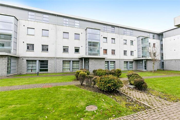 2 Bedroom Flat To Rent In Merkland Lane, Aberdeen, AB24
