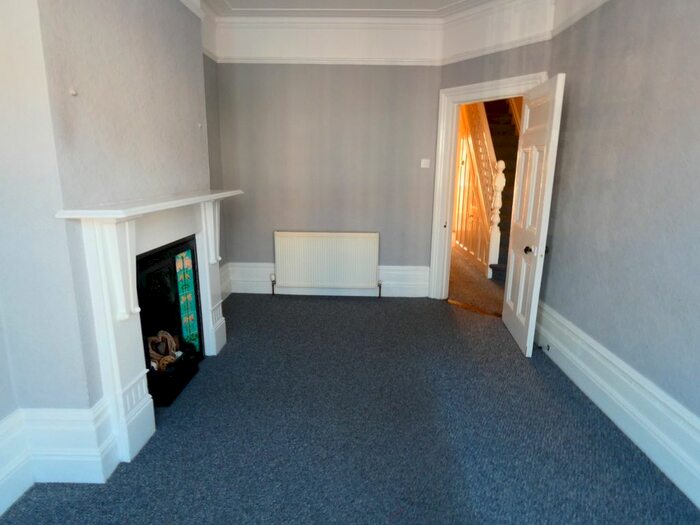 3 Bedroom Terraced House To Rent In Laburnum Grove, Portsmouth, PO2