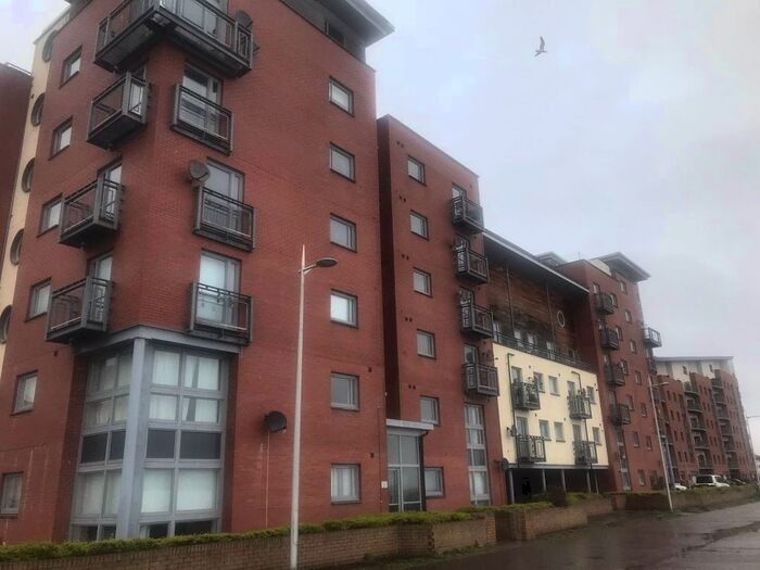 2 Bedroom Flat To Rent In Marine Parade, Dundee, DD1