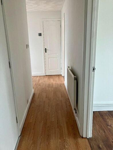 2 Bedroom Flat To Rent In Rathlin Croft, B36