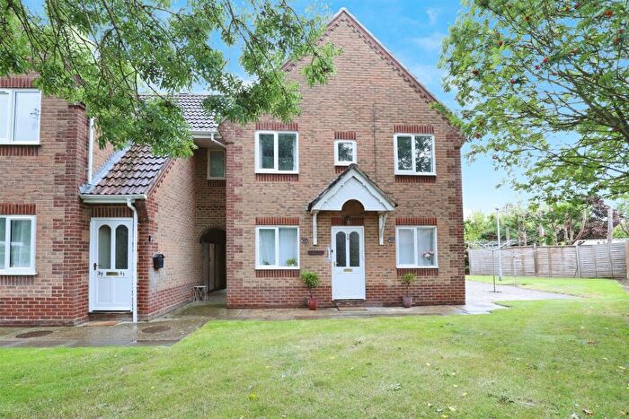 2 Bedroom Maisonette For Sale In Brayfields, Pinchbeck, Spalding, PE11