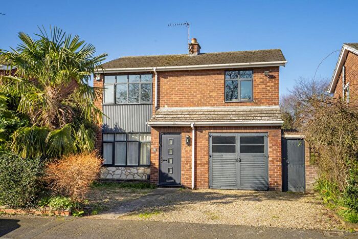 4 Bedroom Detached House For Sale In Clifton Place, Clifton Green, York, YO30