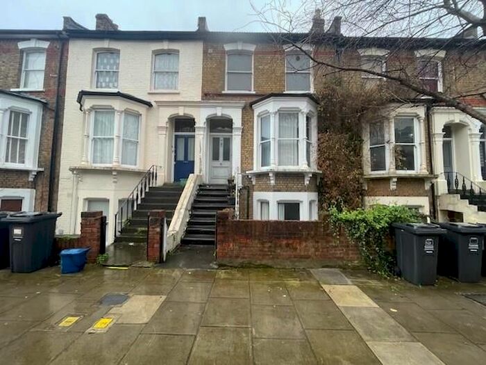 1 Bedroom Maisonette To Rent In Alvington Crescent, London, E8