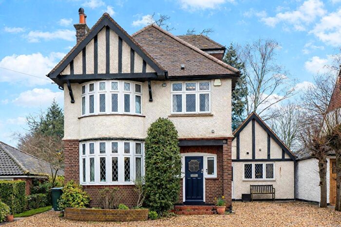 4 Bedroom Property For Sale In Abbots Road, Abbots Langley, WD5