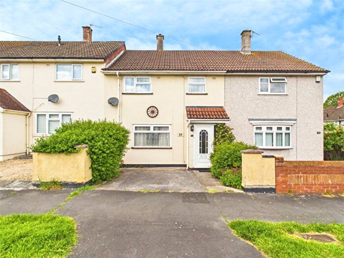 3 Bedroom Terraced House For Sale In Molesworth Drive, Bristol, BS13