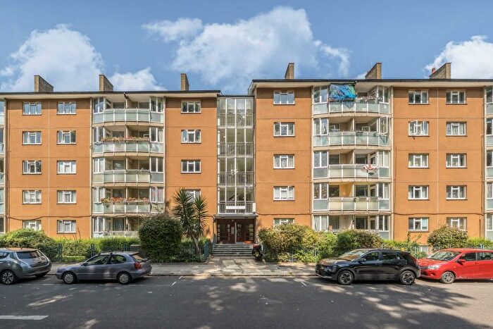 2 Bedroom Flat For Sale In Regent Square, Bloomsbury, WC1H