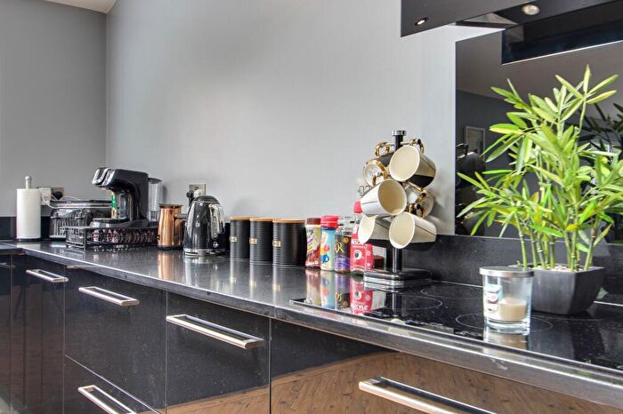 4 Bedroom Detached House For Sale In The Lovells, Emneth, PE14