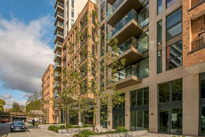 3 Bedroom Flat To Rent In North Wharf Road, Paddington, London, W2