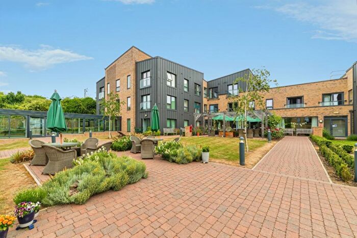 2 Bedroom Apartment For Sale In Icknield Way, Baldock, SG7