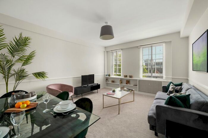 2 Bedroom Flat To Rent In Hawkins House Dolphin Square, London, SW1V