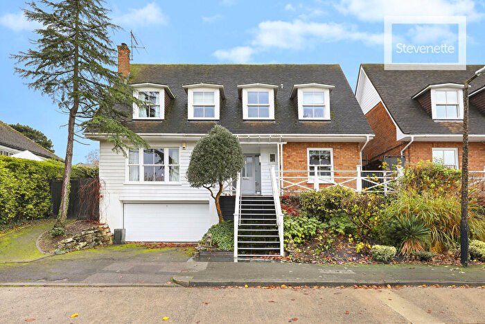 4 Bedroom Detached House For Sale In Ambleside, Epping, CM16