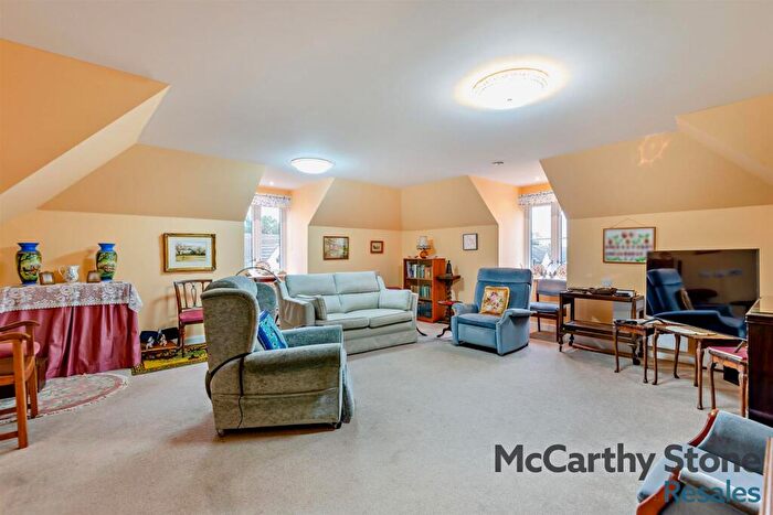 2 Bedroom Apartment For Sale In Edward Place, Churchfield Road, Walton On Thames, Surrey, KT12