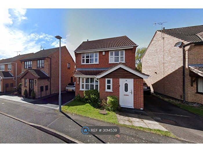 3 Bedroom Detached House To Rent In Dorset Gardens, Nottingham, NG2