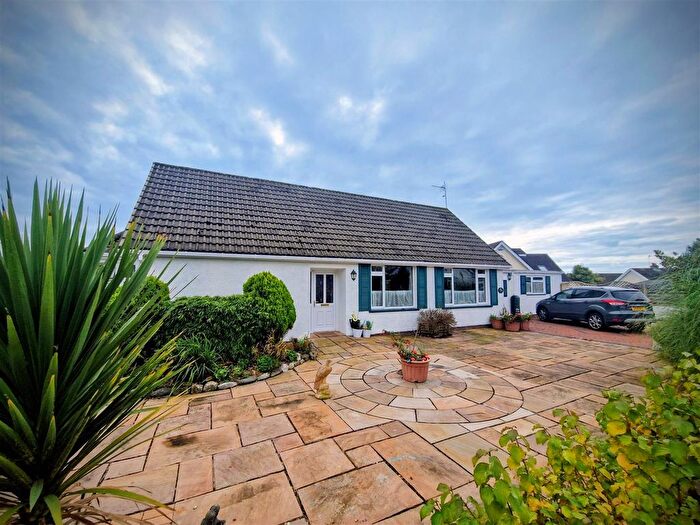 4 Bedroom Detached Bungalow For Sale In Hazel Close, Porthcawl, CF36