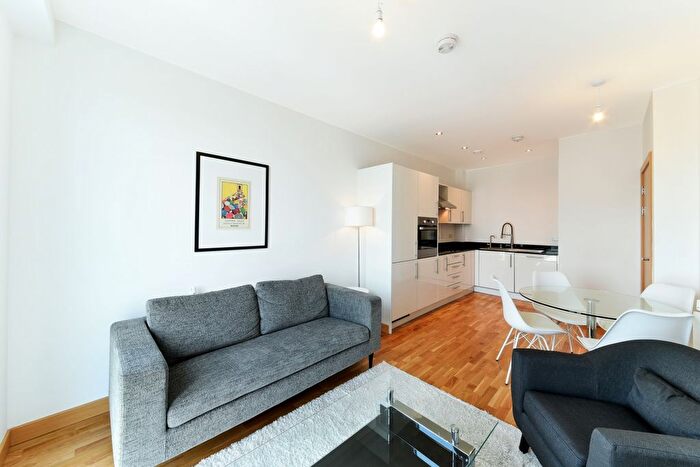1 Bedroom Flat To Rent In Elliott Lodge, Cyrus Field Street, Greenwich, London, SE10