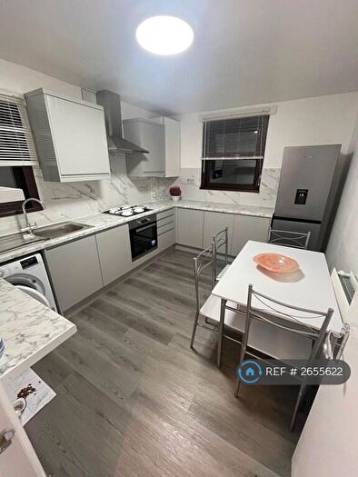 4 Bedroom Flat To Rent In St. Stephen's Road, London, E6