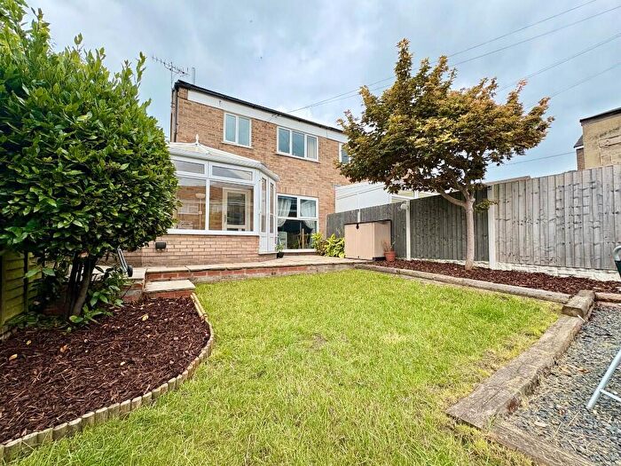 2 Bedroom Semi-Detached House For Sale In The Beeches, Matlock, Derbyshire, DE4