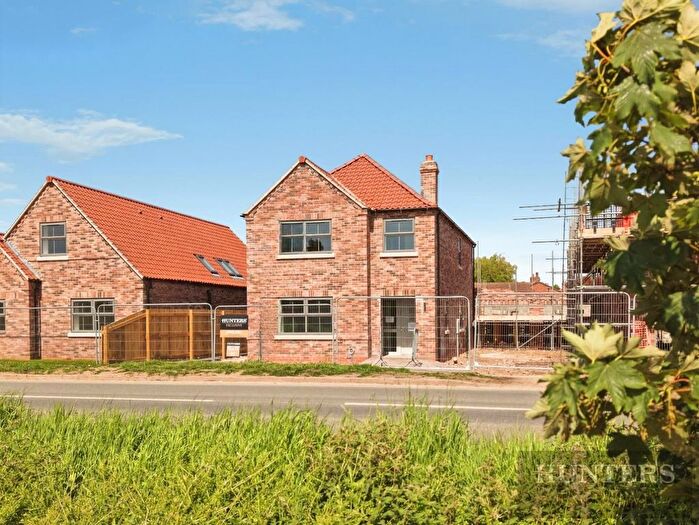 4 Bedroom Detached House For Sale In New Road, Brandesburton, Driffield, YO25