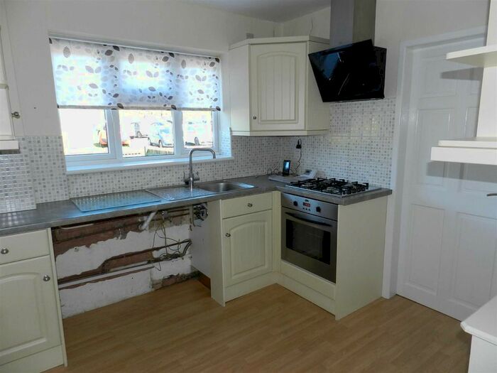 3 Bedroom Terraced House To Rent In Tintern Crescent, Mossley Estate